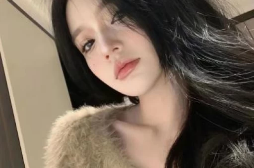 一根藤上7个瓜！明星开撕、睡粉出轨、鲜肉组团去商K个个离谱