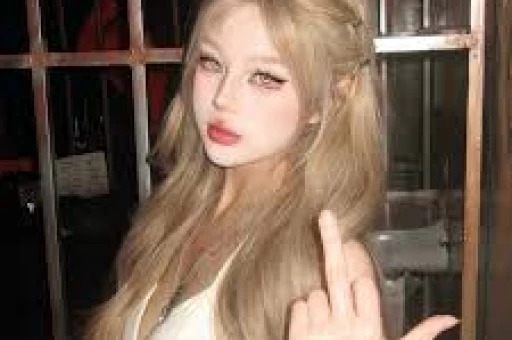 内娱再曝大瓜！郭麒麟、刘昊然严浩翔疑似组团去商K聚会 惹争议